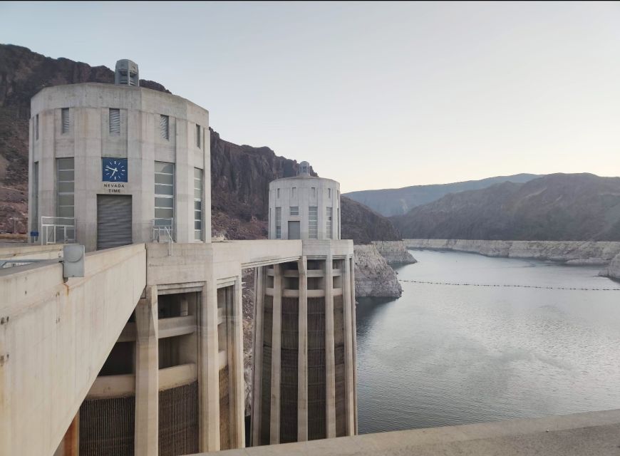 Las Vegas: Grand Canyon National Park, Hoover Dam, Route 66 - Route 66 Motoporium and the Mother Road Photo Run