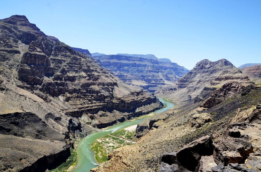 Las Vegas: Grand Canyon North ATV Tour with Scenic Flight - Horseshoe Bend overlook hike: a short walk with serious payback