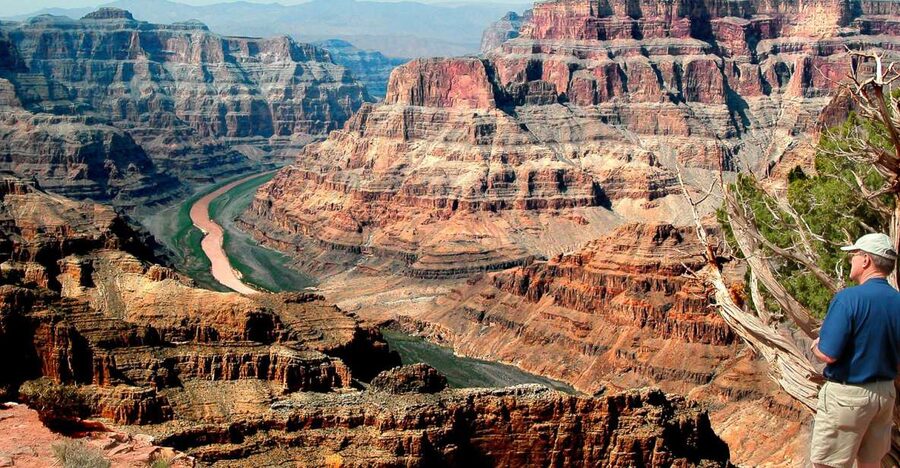 Las Vegas: Grand Canyon Tour & Helicopter Landing Experience - Door-to-door pickup and the 10-hour reality check