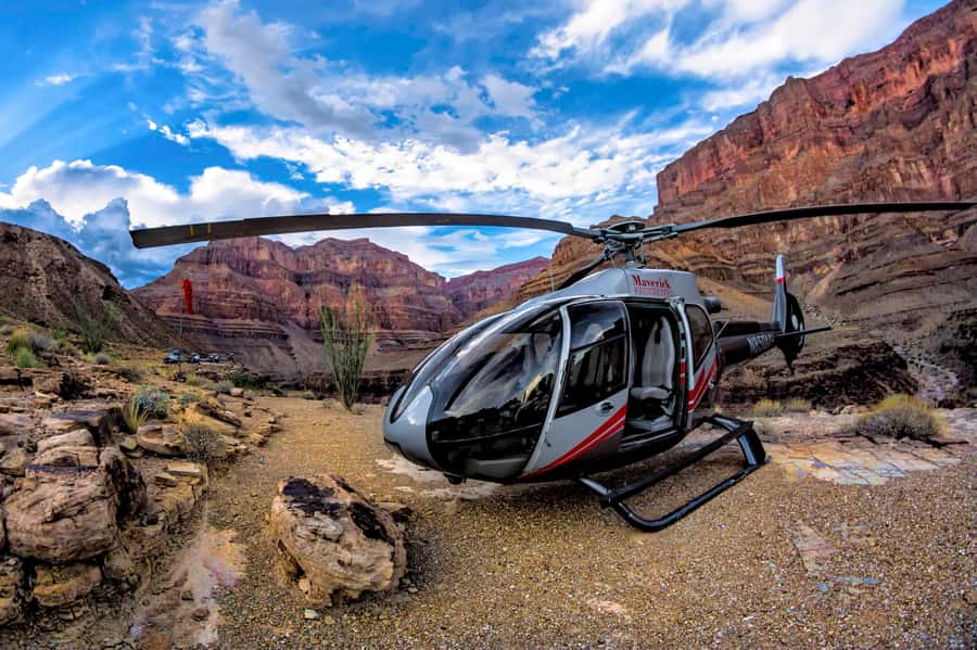 Las Vegas: Grand Canyon West Rim Tour with Helicopter Flight - A 12-hour West Rim plan: from Vegas pickup to canyon skies