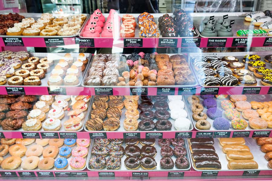 Las Vegas Guided Donut Adventure by Underground Donut Tour - Why Downtown Las Vegas feels different on a donut walk