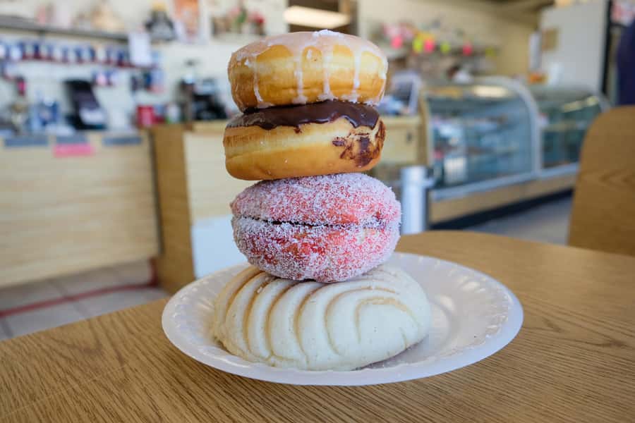 Las Vegas Guided Donut Adventure by Underground Donut Tour - Guide style matters: what to expect from the human part