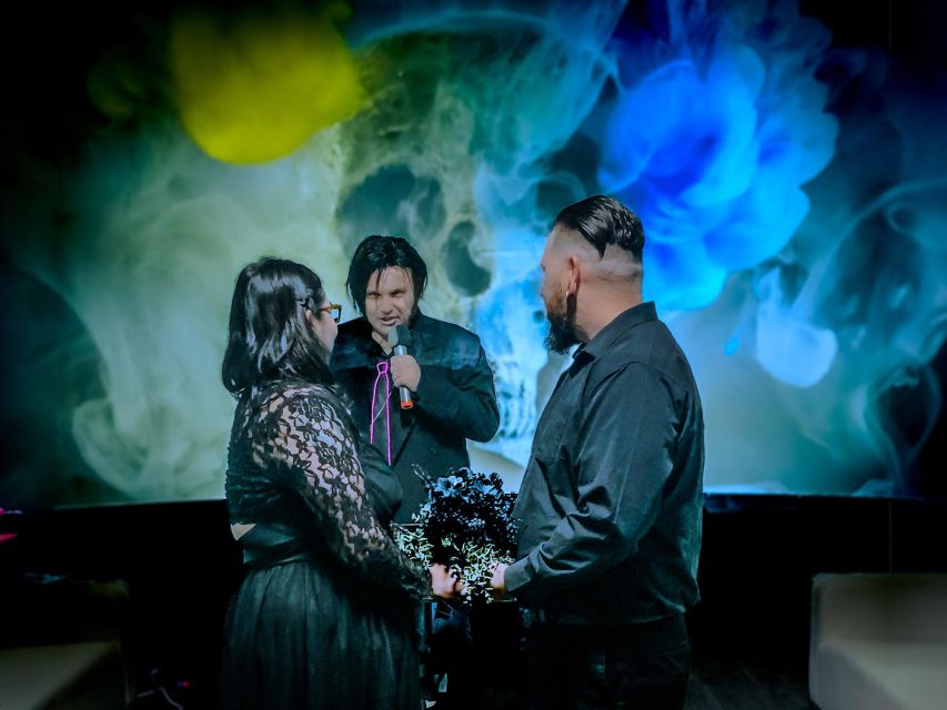 Las Vegas: Haunted House Wedding Ceremony + Photography - Photography value: professional shots plus candid coverage