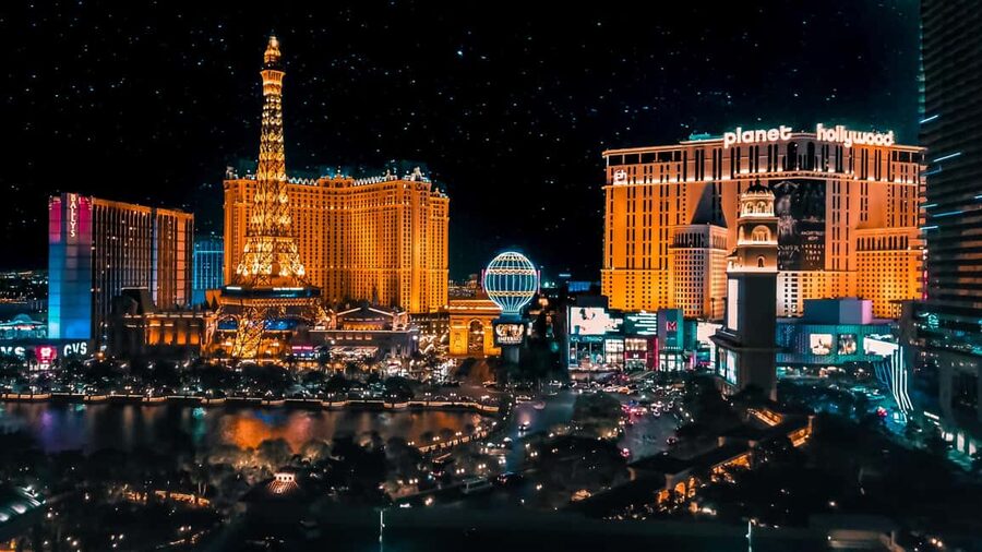 Las Vegas: Helicopter Tour of the Strip with Window Seats - What You’re Really Buying With a Guaranteed-Window Strip Flight