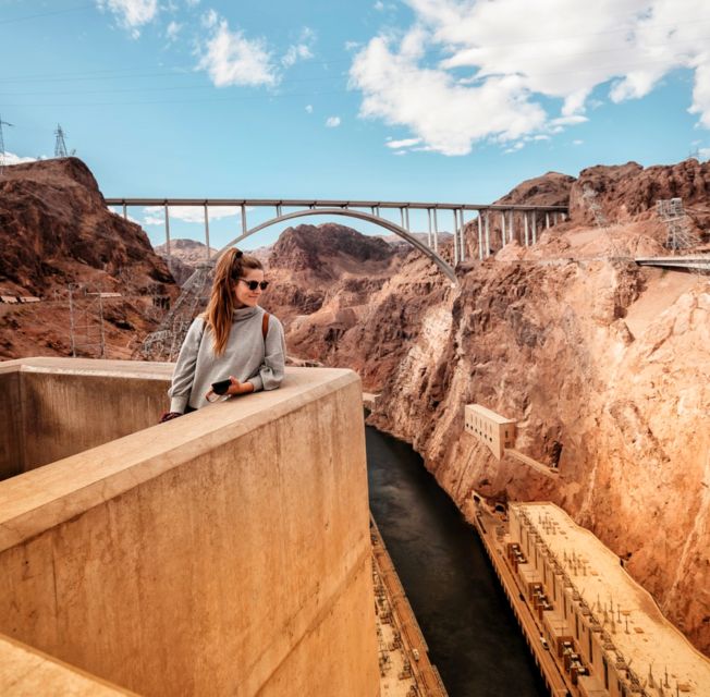 Las Vegas: Hoover Dam and Seven Magic Mountains Tour - Hoover Dam + Seven Magic Mountains: The Quick Hits That Make It Worth $63