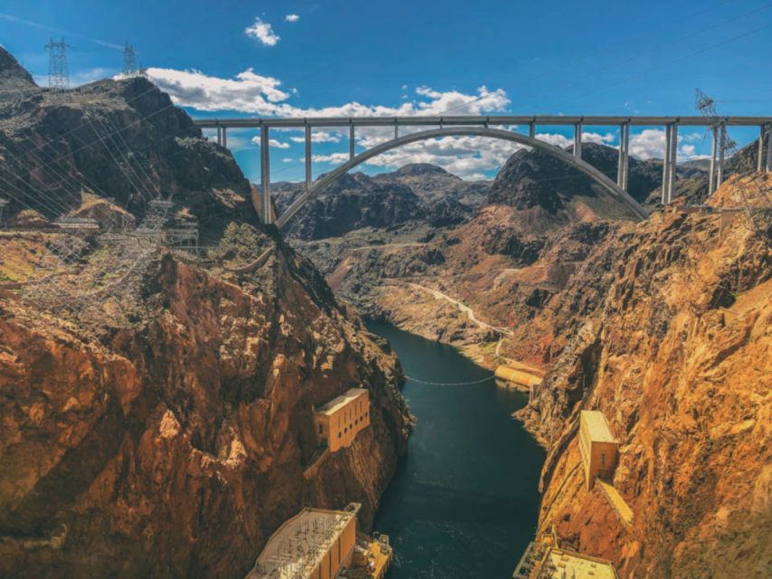 Las Vegas: Hoover Dam Experience with Power Plant Tour - Hoover Dam Visitors Center: Turning Concrete Into a Story