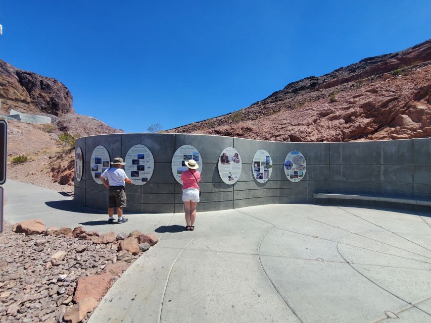 Las Vegas: Hoover Dam & Valley of Fire Day Trip with Brunch - Brunch at Bighorn Café inside the Hoover Dam Lodge