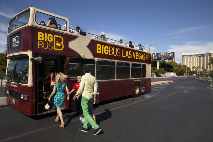Las Vegas: Hop-on Hop-off Sightseeing Tour by Open-Top Bus - 7PM Night Tour: Neon Views plus Fremont Street Experience Time