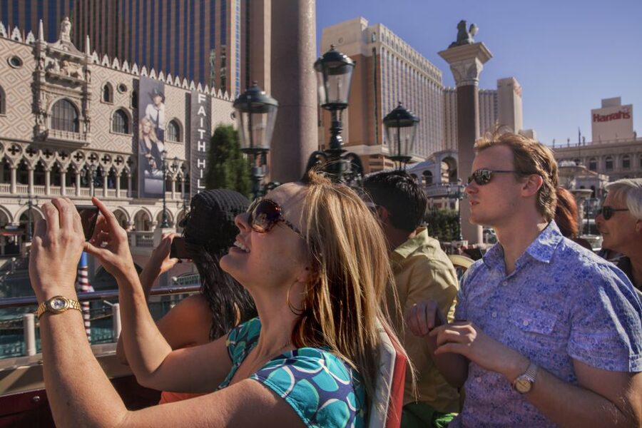 Las Vegas: Hop-on Hop-off Sightseeing Tour by Open-Top Bus - Earbuds, Digital Commentary, and Language Options