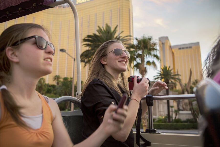 Las Vegas: Hop-on Hop-off Sightseeing Tour by Open-Top Bus - Practical Tips for Open-Top Comfort and Timing on the Strip