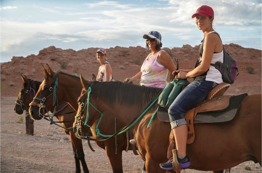 Las Vegas: Horseback Riding Tour with Lunch - Red Rock Trails and Mountain Views: What the Ride Actually Feels Like