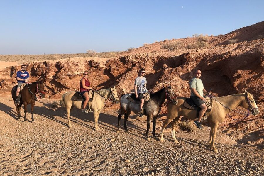 Las Vegas: Horseback Riding with Breakfast - The Desert Trail: Red Rocks, Native Plants, and Wildlife