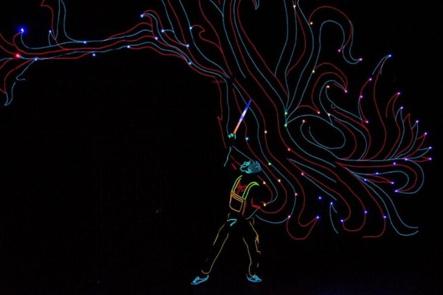 Las Vegas: iLuminate Show at The STRAT Admission Ticket - The technology: Miral Kotb’s LED suits and wireless lighting programming