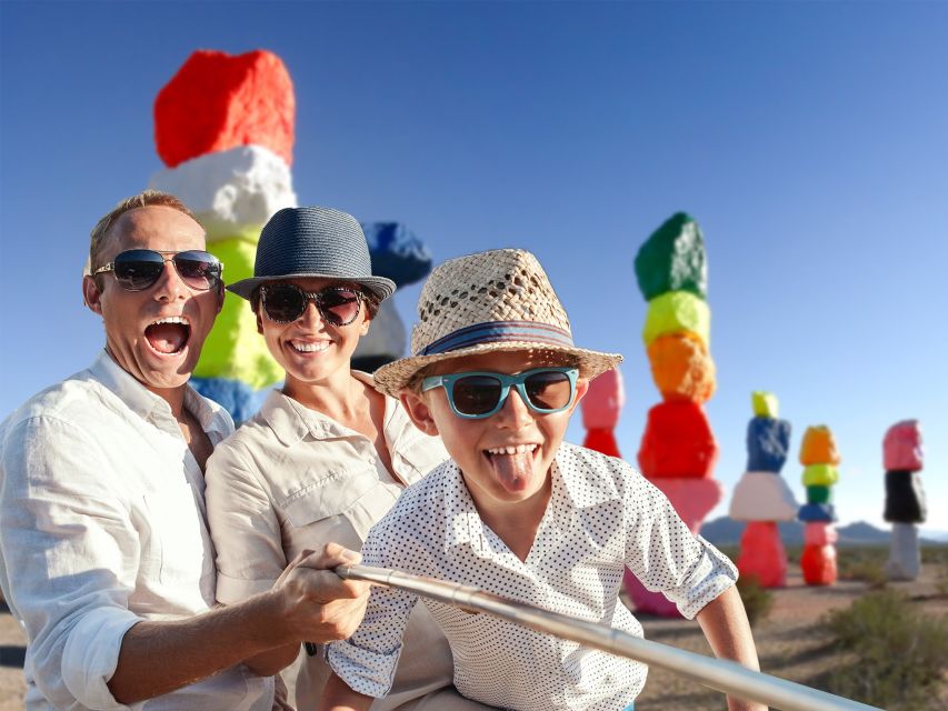 Las Vegas: Las Vegas Sign + 7 Magic Mountains + Photoshoot - Price and value: is $99 worth it here?