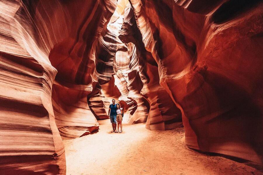 Las Vegas: Lower Antelope Canyon & Horseshoe Bend w/ Lunch - Lower Antelope Canyon With a Navajo Guide: Where the Light Does the Work