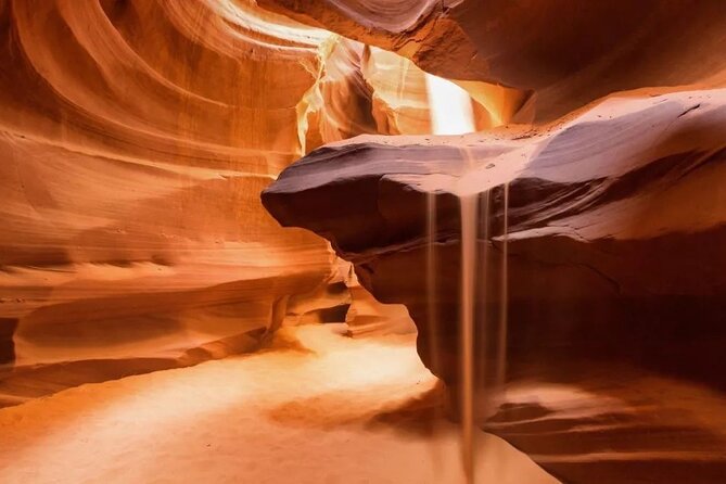 Las Vegas:Lower Antelope Canyon, Horseshoe Bend with Lunch - Guides Make or Break the Day: Photo Help, Fun Facts, and Extra Stops