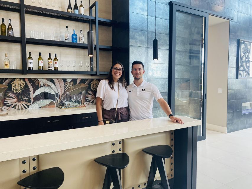 Las Vegas: Luxury Home Tour with Snacks and Drinks - Why Summerlin and Henderson are the real story of Vegas living