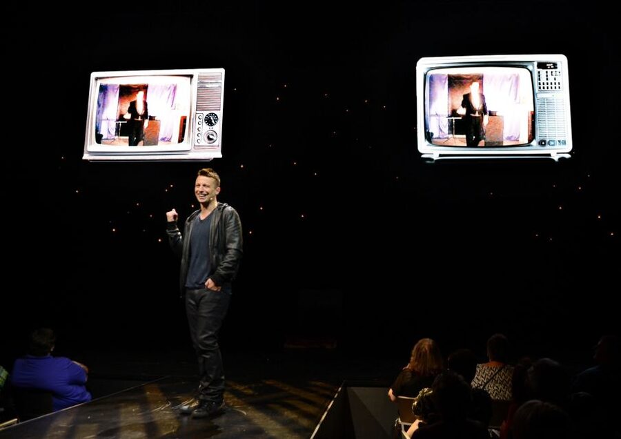 Las Vegas: Mat Franco Magic Reinvented Nightly Show Ticket - Mat Franco’s Style: Comedy-Driven Sleight of Hand and Big Illusions