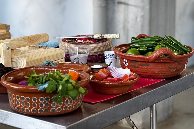 Las Vegas Mexican Salsa Cooking Experience with Celebrity Chef - Who This Is Best For (and Who Might Not Love It)