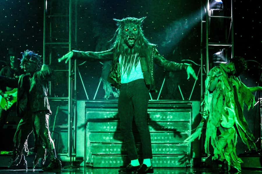 Las Vegas: MJ Live Show Tickets - Who Should Book MJ Live in Las Vegas (and Who Should Skip It)