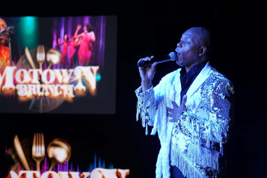 Las Vegas: Motown Brunch - EC Adams and the cast: why the singing is the main event