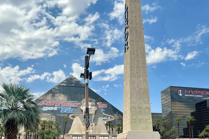 Las Vegas Neon and Secrets: Self-Guided Audio Tour - Starting point to finish point: where your Vegas loop begins