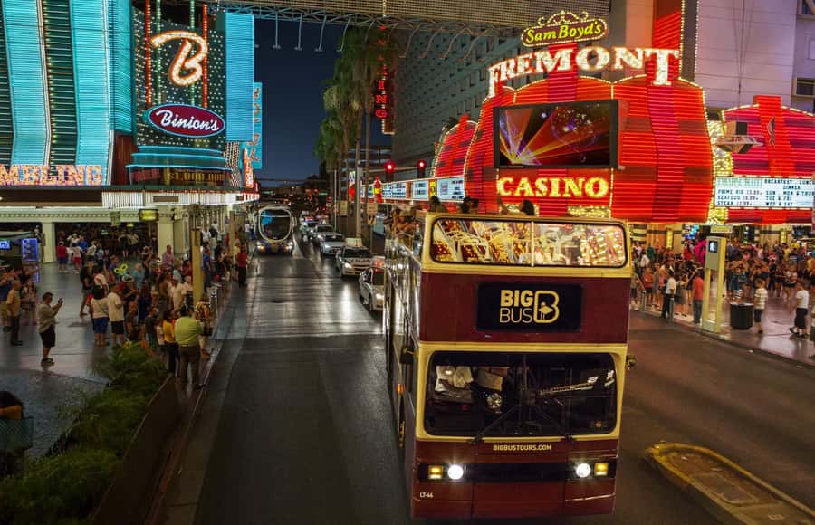 Las Vegas: Neon Museum Experience & Vegas Open-Top Bus Tour - 2.5 Hours on the Strip: Open-Top Views and the Welcome Photo Stop