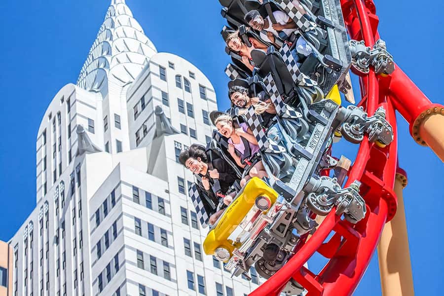 Las Vegas: New York-New York Hotel Big Apple Coaster Ride - Getting Your Timing Right Above the Strip