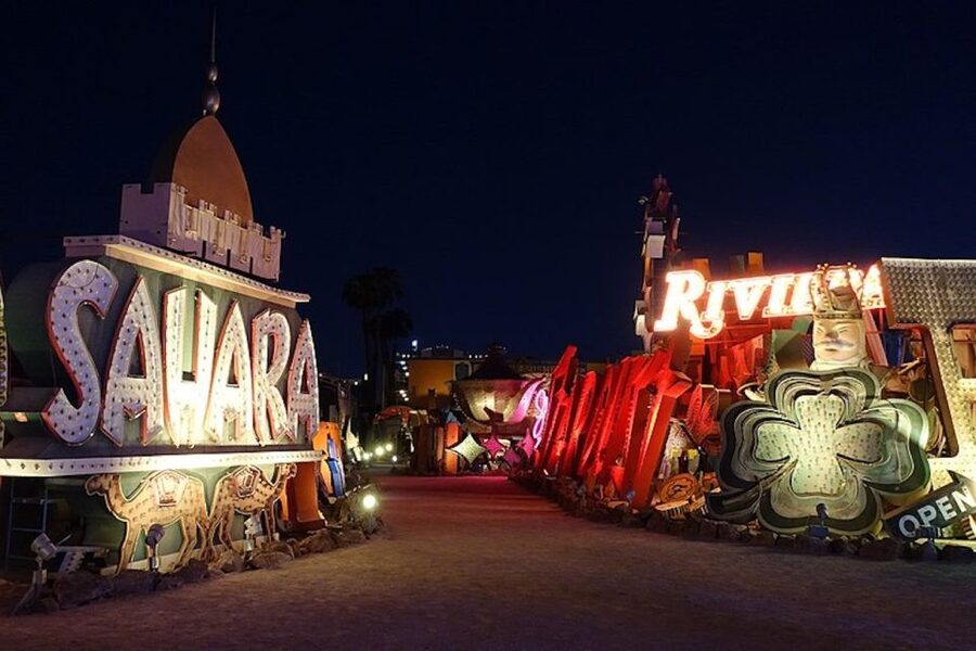 Las Vegas: Night Helicopter Flight and Neon Museum Tour - FAQ