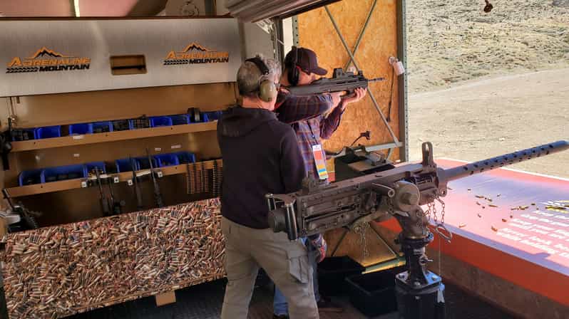 Las Vegas: Outdoor Shooting Experience - Choosing your firearms: the poster wall and the real decision