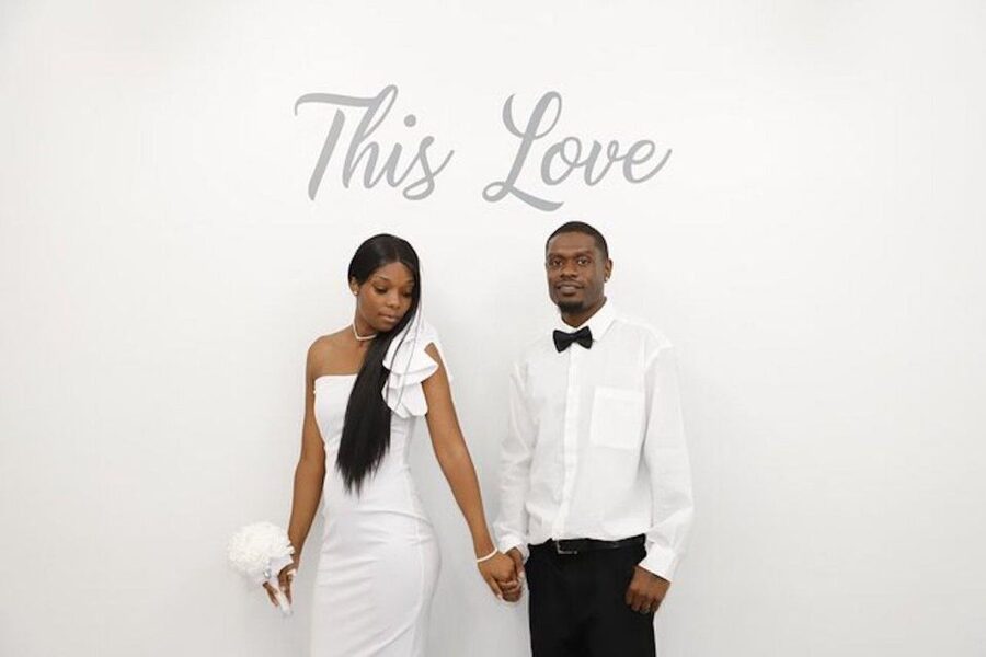 Las Vegas: Paradise Wedding Chapel Quickie Sign & Go Wedding - Witness Limits, No-Vows Setup, and Who It’s Best For