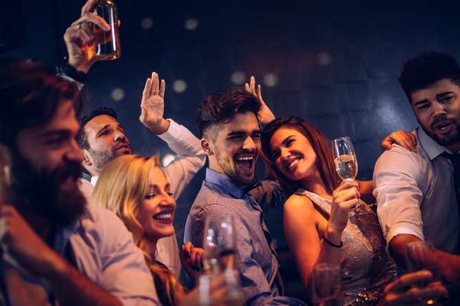 Las Vegas Party Bus Club Crawl - Zouk Nightclub: Modern Sound and a Strong Finish