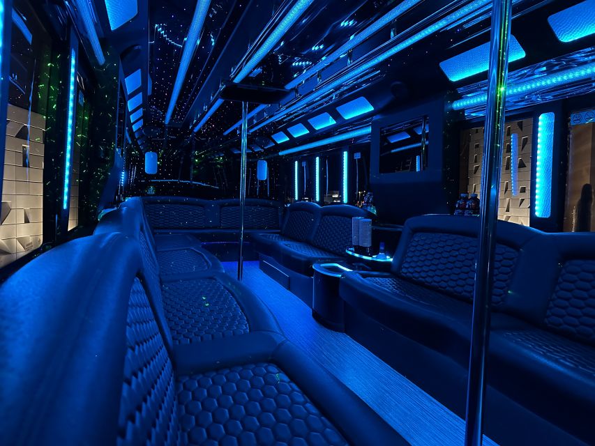 Las Vegas: Party Bus Nightlife Guided Tour - Who this tour is best for