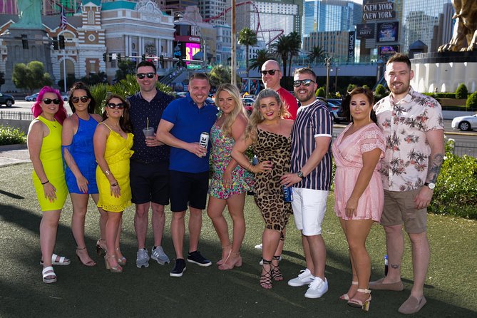 Las Vegas Photo Tour by Luxurious Vehicle - What $799 Buys: Value for Up to 10 People