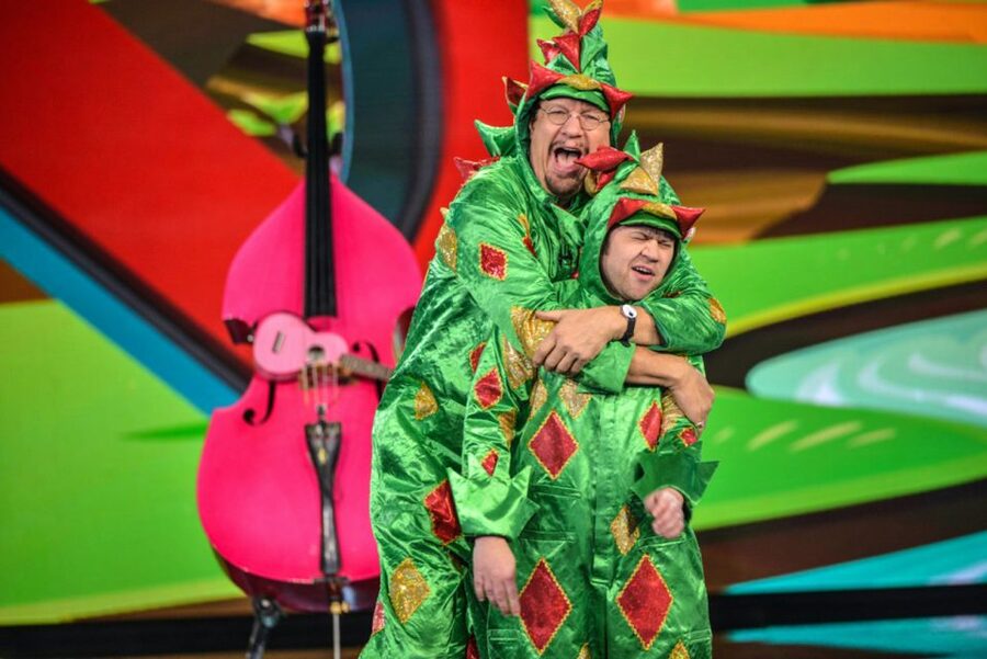 Las Vegas: Piff the Magic Dragon Show at the Flamingo - Holiday special: Piff’s Piffmas Pifftacular at the Flamingo (Dec 20–30, 2025)