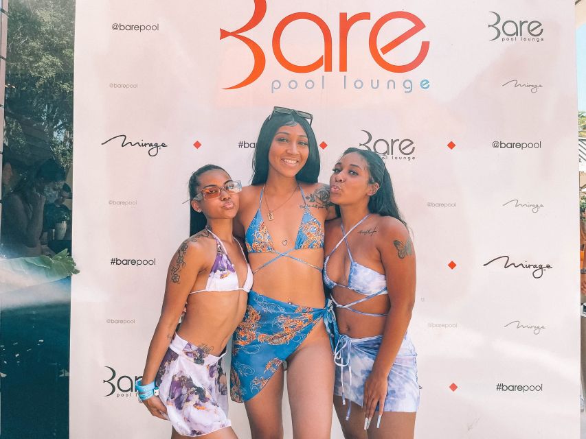 Las Vegas: Pool Crawl with Free Drinks on the Party Bus - Price and value: what $85 actually covers