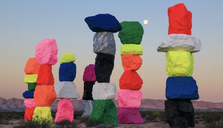 Las Vegas: Private 7 Magic Mountains and Vegas Sign Car Trip - Quick hits before you head out