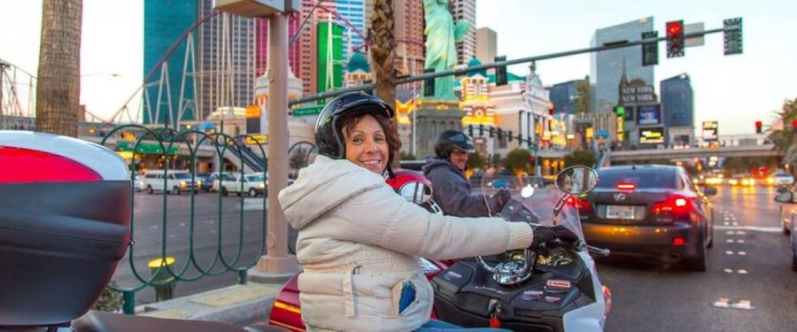 Las Vegas: Red Rock Canyon and Las Vegas Strip Trike Tour - What You Need to Ride: License, Waiver, and Helmet Rules