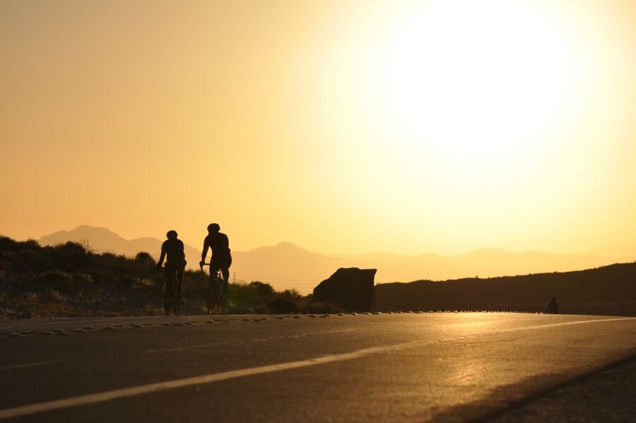 Las Vegas: Red Rock Canyon Sunrise Self-Guided E–Bike Tour - Entering Red Rock Canyon: the paved bike lane start and the scenery shift