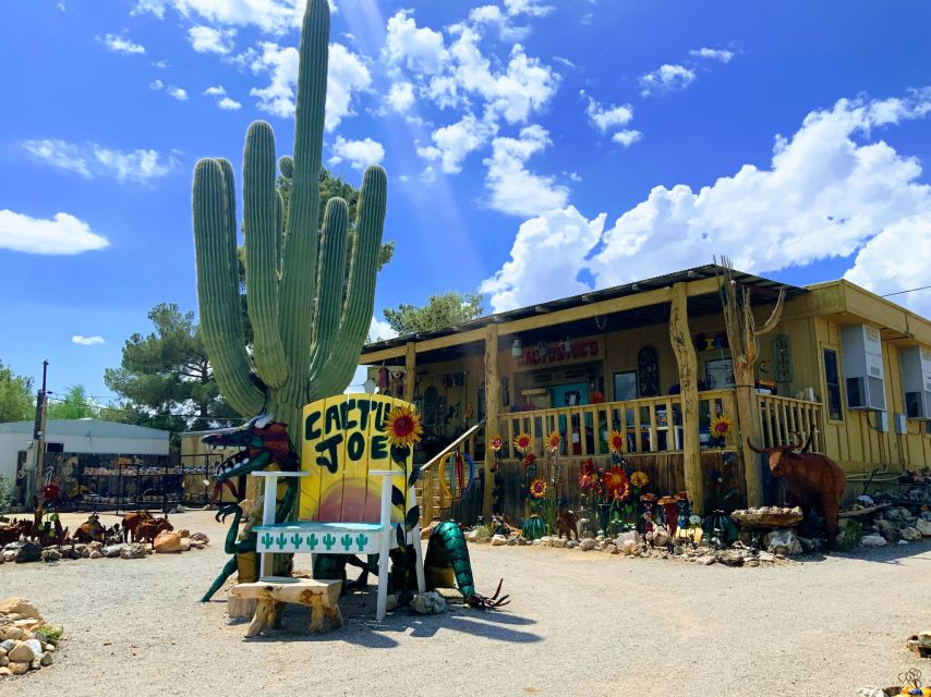Las Vegas: Red Rock Canyon & Whimsical Cactus Joe's + Lunch - Key moments that make this tour feel worth it