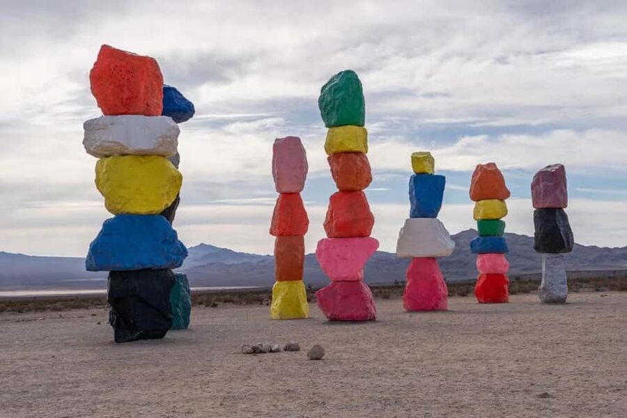 Las Vegas: Seven Magic Mountains Desert Tour - The guided desert walk: history, photo tips, and why it’s worth paying
