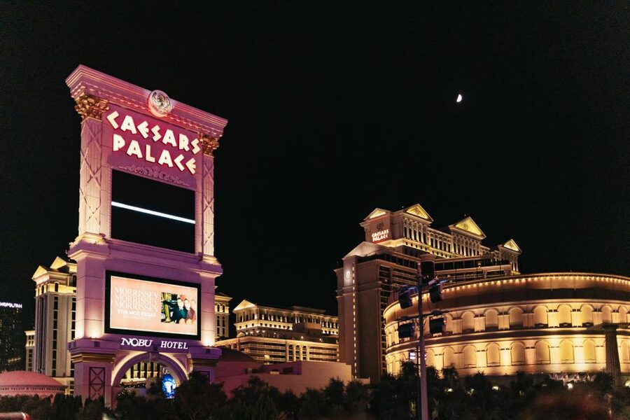 Las Vegas: Sightseeing Night Tour by Open-top Bus - Who should book this Big Bus Night Tour