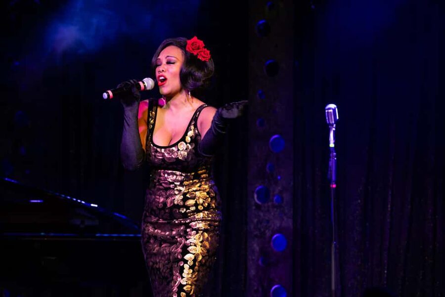Las Vegas: Sinatra Live! - Tribute to Frank Sinatra - Sinatra Live! is the kind of Vegas night you can actually slow down for