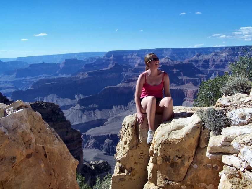 Las Vegas: Small-Group Grand Canyon South Rim Sunset Tour - Comfort on the rim: what to bring (and what will slow you down)