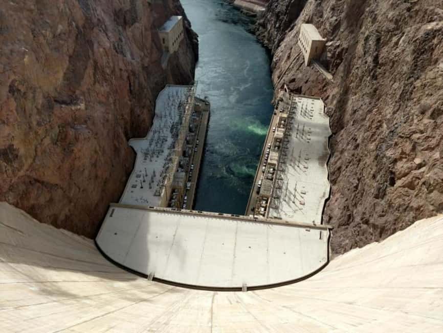 Las Vegas: Small Group Hoover Dam, Power Plant & Bridge Tour - Crossing the O’Callahan-Tillman Memorial Bridge with a guide