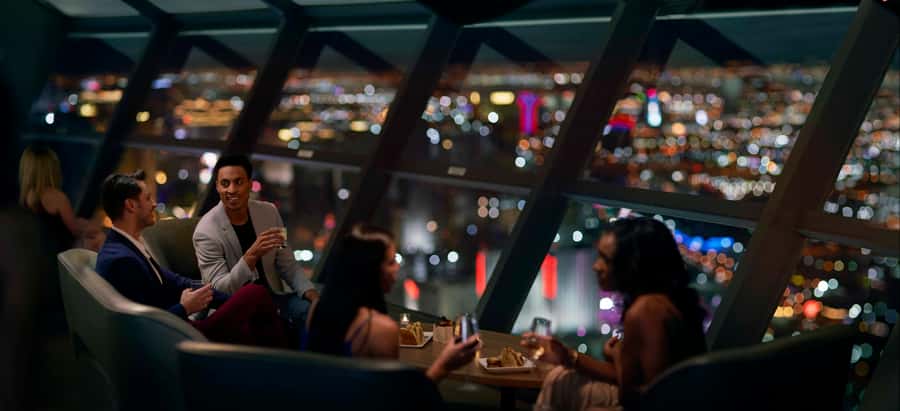 Las Vegas: STRAT Tower Observation Deck Ticket - Sitting, Snacks, and the Bar Up Top: What It’s Like After the Photos