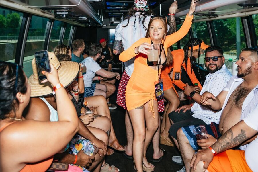Las Vegas Strip: 3-Stop Pool Party Crawl with Party Bus - Timing, meeting points, and staying with the group