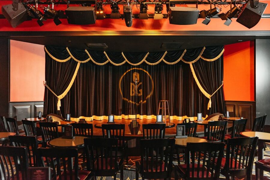Las Vegas Strip: Brad Garrett’s Comedy Club at MGM Grand - Arrival and seating: how “best available” plays out in real life
