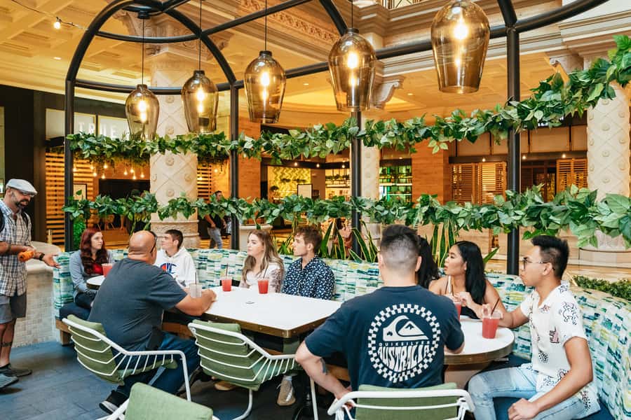 Las Vegas Strip: Foodie Walking Tour - Valastro family recipes and the Cake Boss connection
