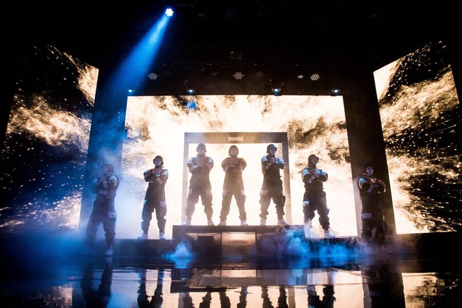 Las Vegas Strip: Jabbawockeez at MGM Grand - Should you book this Jabbawockeez show at MGM Grand?